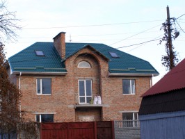 Частный дом Чернигов р-н Бобровица Шафир 350 ПЕ 0,5мм 6005 импорт