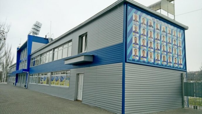tsentralnyiy-gorodskoy-stadion-01