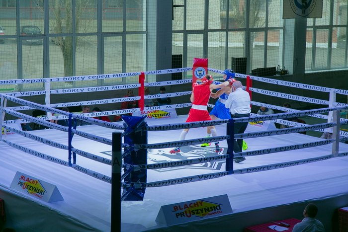 boks-v-hersone-2018-01